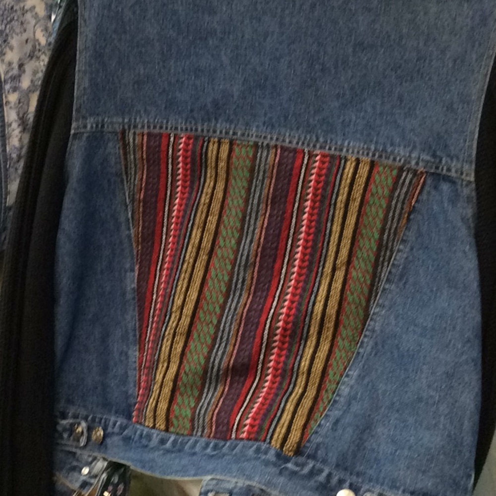 Designer jean jacket - Picture 3 of 4